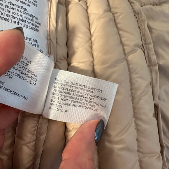 MICHAEL Michael Kors Packable Down Fill Jacket with hood - Picture 13 of 13